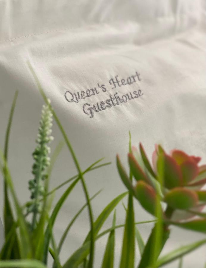 Queen'S Heart Guesthouse ブラン エクステリア 写真